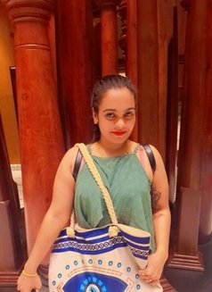 new ? hot yong girl s in full servic - escort agency in Colombo Photo 1 of 1