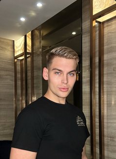 the best massage in your life - Acompañantes masculino in Dubai Photo 23 of 23