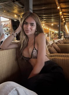 BEST SEXY VERS TS YOUNG GLADYS - Transsexual escort in Bali Photo 1 of 11