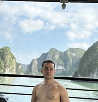 THE BIG BULL - Male escort in Da Nang Photo 11 of 12