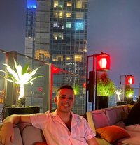 THE BIG BULL - Male escort in Bali