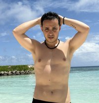 THE BIG BULL - Male escort in Maldives