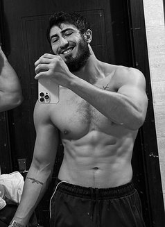 The Biggest Dick TURCO XXL - Male escort in Dubai Photo 8 of 8