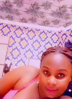 The Black Queen Herself - puta in New Delhi Photo 2 of 8