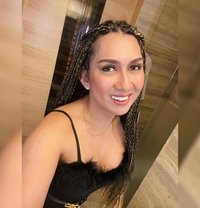 BombShell Mimi - Transsexual escort in Mumbai Photo 15 of 20