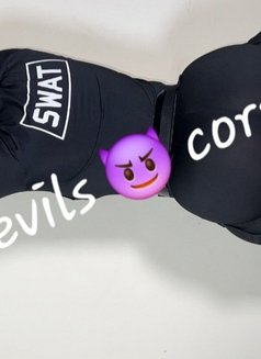 The Devils 🤬Corner(No free VC) - puta in Hyderabad Photo 8 of 8