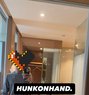 The Elite 8 inch (Hunksonhand) - Male companion in Mumbai Photo 1 of 1