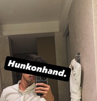 The Elite 8 inch (Hunksonhands) - Acompañante masculino in Mumbai