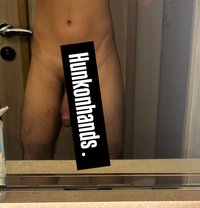 The Elite 8 Inch (Hunksonhand) - Acompañante masculino in Mumbai Photo 4 of 4
