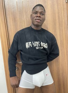 The Fat Big Cucumber 🥒 - Male escort in Muscat Photo 5 of 17