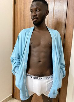 The Fat Longer - Acompañantes masculino in Singapore Photo 12 of 12