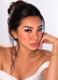 THE FULLY FUNCTIONAL AND FULL OF CUM! - Transsexual escort in Manila Photo 29 of 30