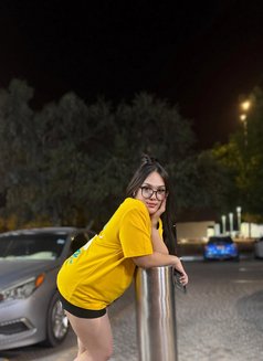 the girl named HEBA - Acompañantes transexual in Al Ain Photo 18 of 22