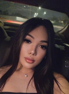 the girl named HEBA - Transsexual escort in Al Ain Photo 1 of 19