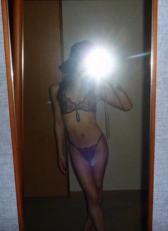 The Girlfriend Experience — Lily Vaughen - Transsexual escort in Osaka Photo 7 of 25