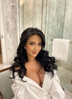 The asian models Sasa stevani in dubai - escort in Dubai Photo 15 of 27