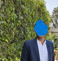 The Great Bull Independent- 8 Inches - Male escort in Gurgaon