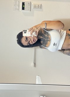 ynamieez in Chatan - escort in Okinawa Island Photo 14 of 18