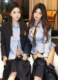The Happiness of Two Girls - puta in Guangzhou Photo 4 of 4