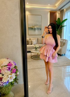 The Heavenly Body just Landed - puta in Ho Chi Minh City Photo 28 of 28