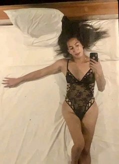The Horsecock Ts Ara anaconda cock - Transsexual escort in Makati City Photo 9 of 9