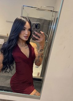 🇨🇴THE HOT LATINA, RETURNED WITH 20 CM❤ - Transsexual escort in Dubai Photo 13 of 30