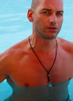 The Italian Lover in Bangkok for You - Male escort in Shenzhen Photo 14 of 16