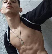 The Killer - Acompañantes masculino in Tunis