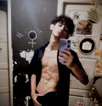 The King 27cm - Acompañantes masculino in Tunis