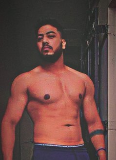 The King Lucifer - Acompañantes masculino in New Delhi Photo 7 of 9