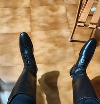 The Leather Cat - Male dominatrix in Vijayawada