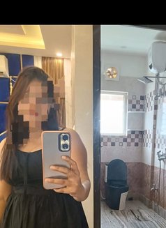 The Lovely Lady - adult performer in Kolkata Photo 4 of 4