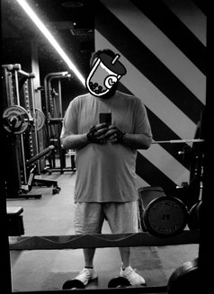 mohy - Male escort in Riyadh Photo 2 of 2