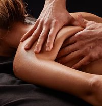 The Massage Guy - Male escort in Dubai