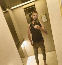 The masteryaz - Acompañantes masculino in Dubai Photo 5 of 6