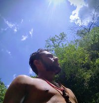 THE MILF Hunter - Male escort agency in New Delhi