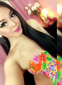 The New Teen Star Ladyboy Amor - Acompañantes transexual in Singapore Photo 21 of 30