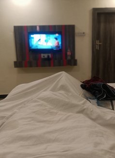 The Pa S Si on Ate Ea Te R - Male escort in Jaipur Photo 1 of 4