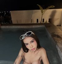 Petite transpinay with a big dick - Transsexual escort in Cebu City Photo 12 of 16