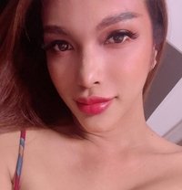 the PRO BOMBSHELL_Santina de Jesus_ - Transsexual escort in Okinawa Island