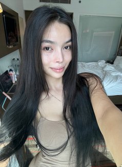 Jennifer - escort in Manila Photo 13 of 13