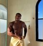 Official Myron - Your Go To Masseuse - Male escort in Hong Kong Photo 2 of 4