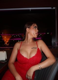 The sex symbol goddess - Transsexual escort in Dubai Photo 23 of 30