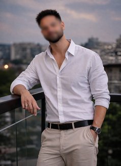 The Silent Gentlemen - Male escort in Ahmedabad Photo 2 of 4