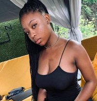 The Sloppy Blowjob Queen Sonia - puta in Beijing Photo 1 of 4