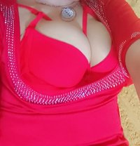 The Violent Sarah - escort in Ajmān