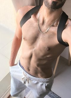 The Wolfman - Male escort in Beirut Photo 1 of 9