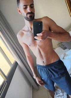 The Wolfman - Male escort in Beirut Photo 5 of 9