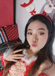 Thea Gvrks - adult performer in Manila Photo 6 of 30