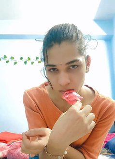 Thea Shemale - Transsexual escort in Hyderabad Photo 3 of 4